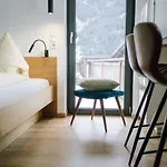 Spatla Πανσιόν 3*